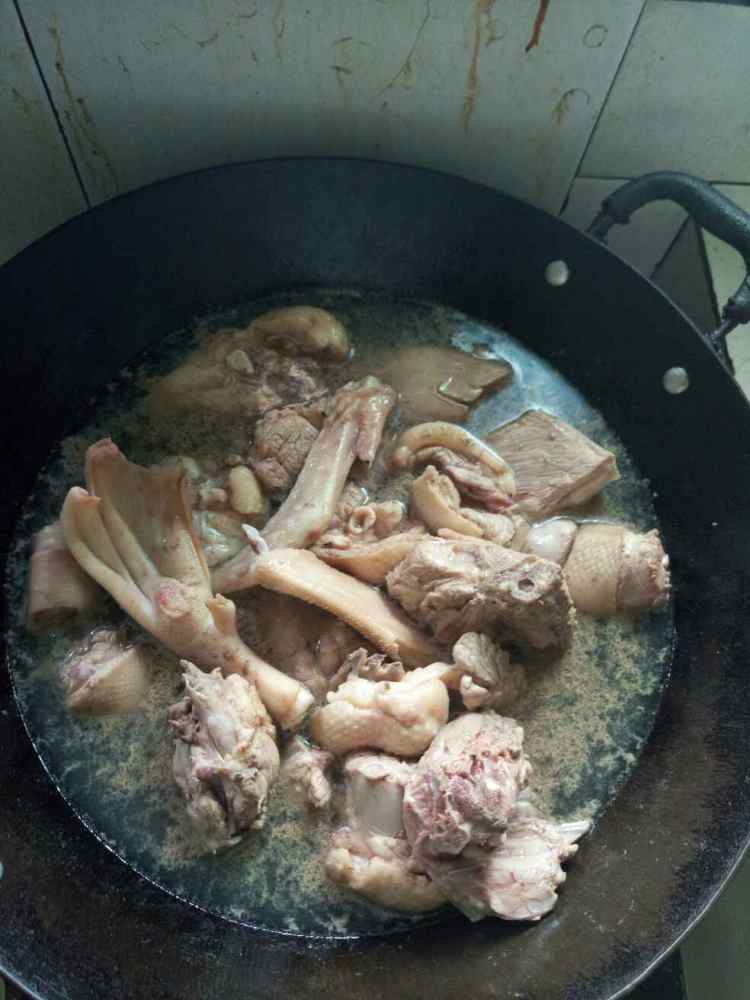 酸汤鸭步骤1