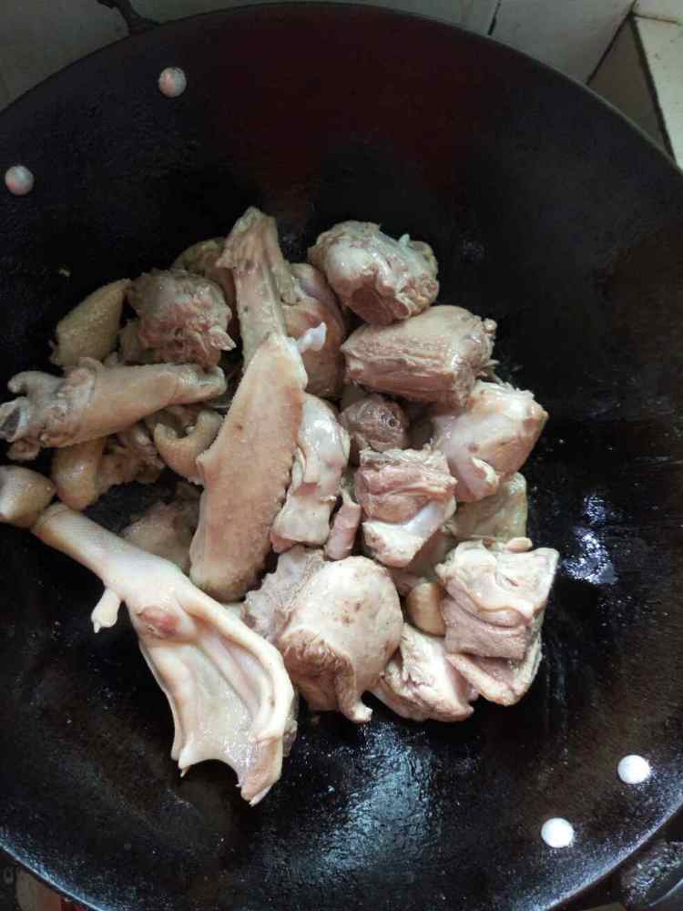 酸汤鸭步骤5