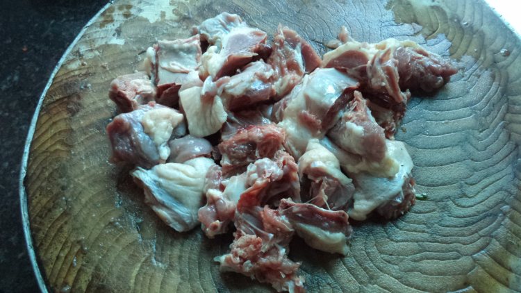 电饭锅焖鸭步骤2