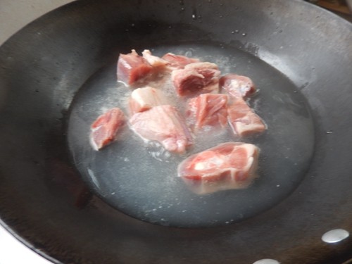 莲藕烧鸭肉步骤4