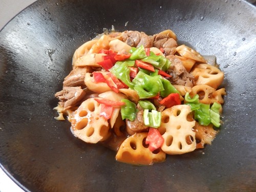 莲藕烧鸭肉步骤12