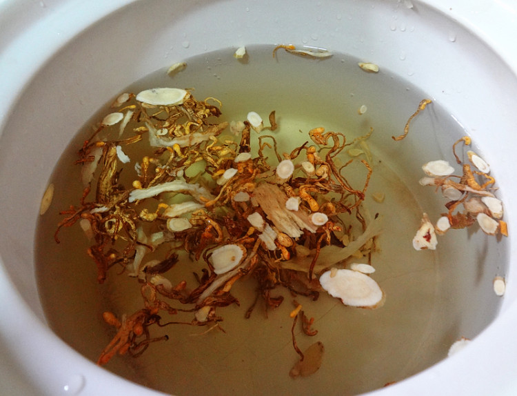 当归虫草花冬瓜老鸭汤步骤6