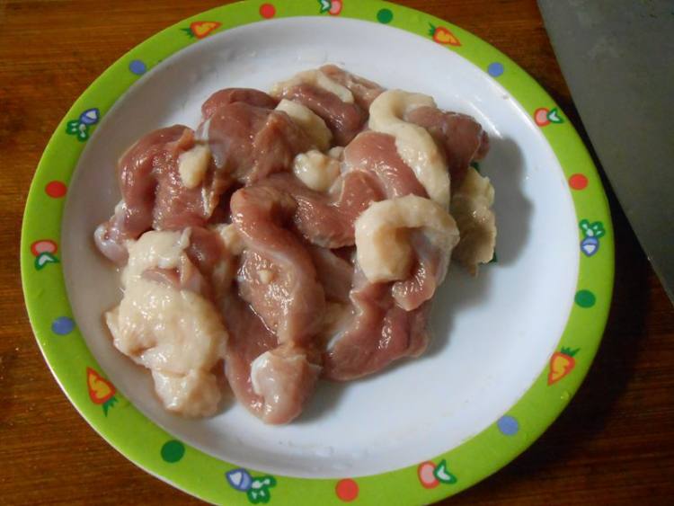 鸭肉焖马铃薯步骤2
