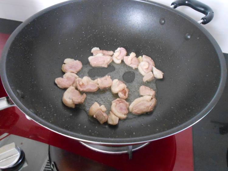 鸭肉焖马铃薯步骤5