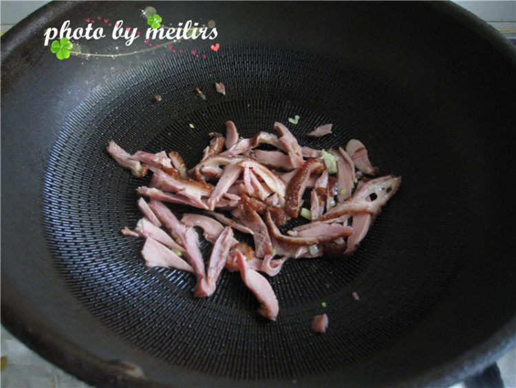 鸭丝蔬菜煎饼步骤7