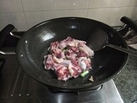 大蒜焖鸭肉步骤6