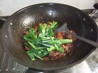 大蒜焖鸭肉步骤11