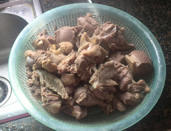香菇豆腐炖老鸭汤步骤4