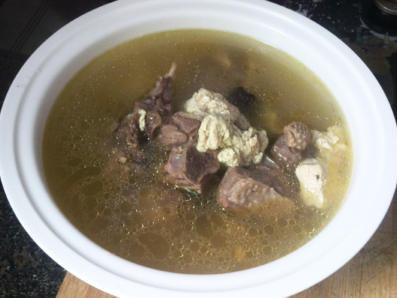 香菇豆腐炖老鸭汤步骤9