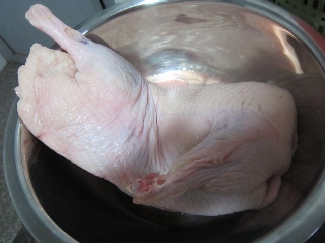 炒鸭块步骤1