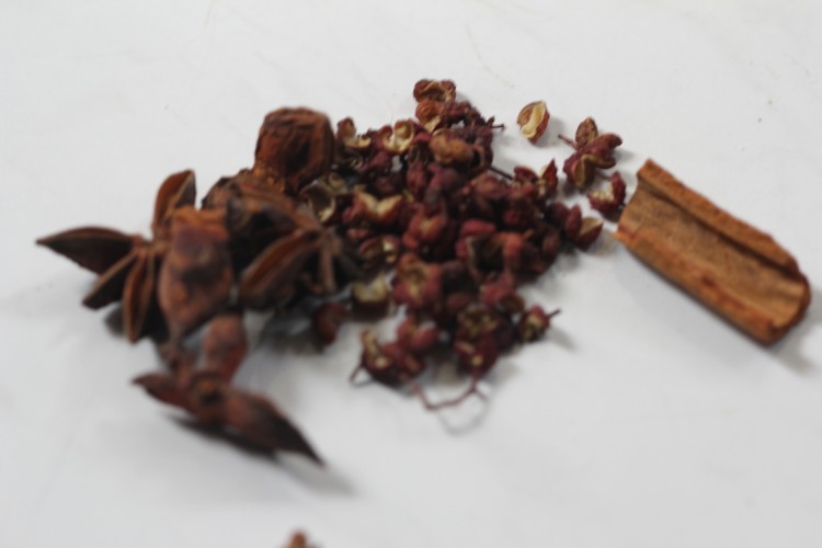 芋头烧鸭步骤4