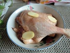 蜜汁烤鸭步骤3
