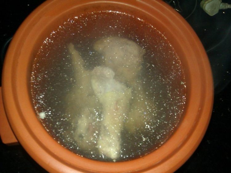 海带鸭肉汤步骤3