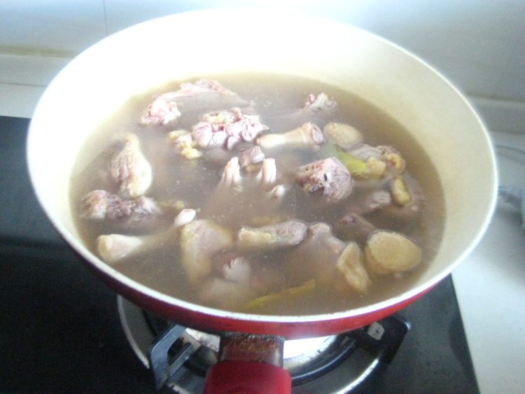 青菜鸭肉汤步骤3