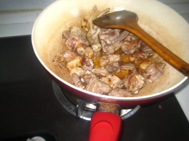 青菜鸭肉汤步骤7