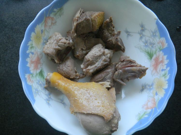 绿豆海带煲鸭汤步骤2