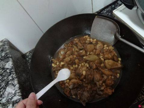 黄豆鸭肉煲步骤8