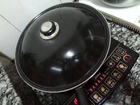 黄豆鸭肉煲步骤7