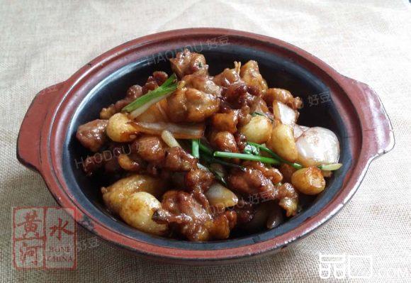 大蒜焖鸭腿