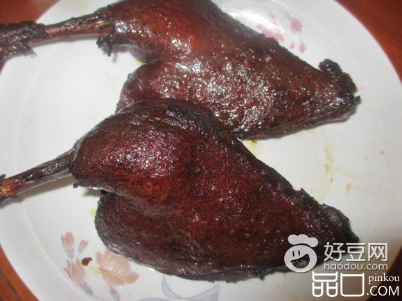 酱熏鸭腿