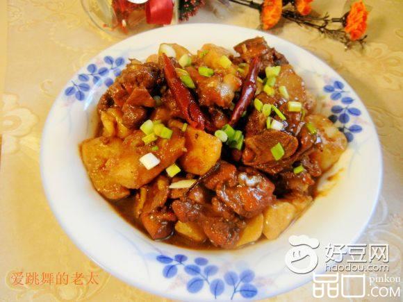 土豆烧鸭块