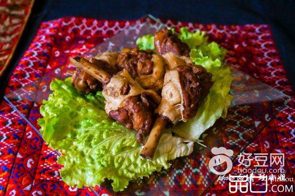 五香卤鸭腿