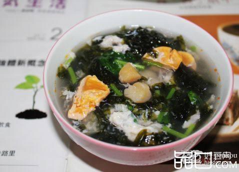 咸蛋干贝紫菜汤