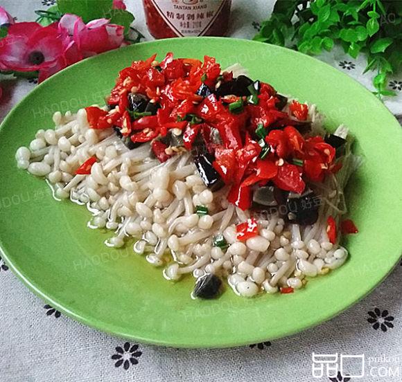 皮蛋剁椒拌金针茹