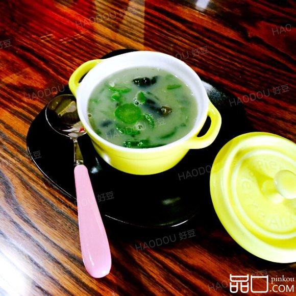 黄瓜皮蛋木耳汤