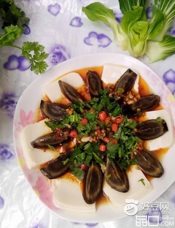 酸辣皮蛋拌豆腐