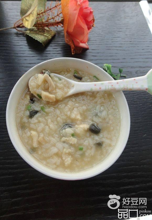 鸡肉皮蛋粥