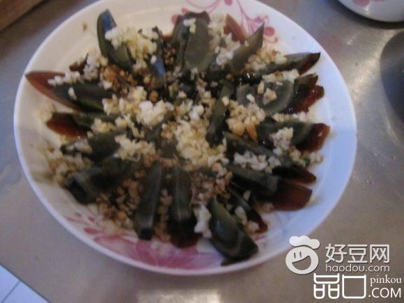 姜末皮蛋