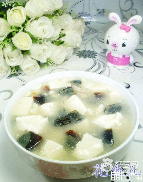 瘦肉皮蛋豆腐羹