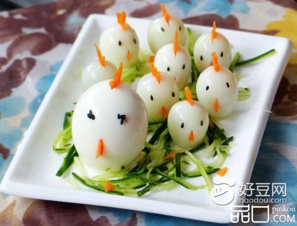 鹌鹑蛋——母鸡带仔
