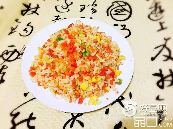鹌鹑蛋炒饭