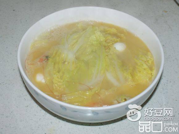 虾头鹌鹑蛋白菜汤