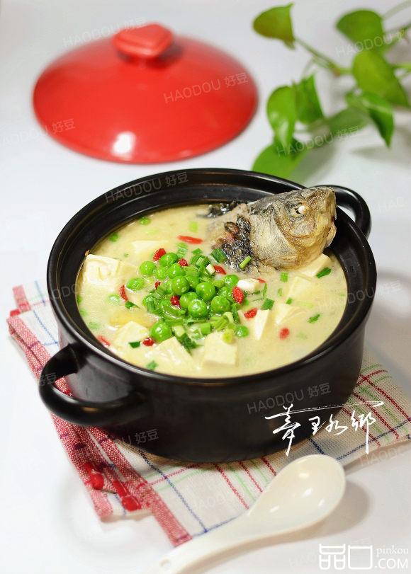 鲫鱼豆腐暖锅