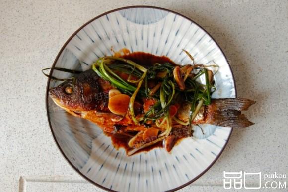 红烧香辣鲫鱼