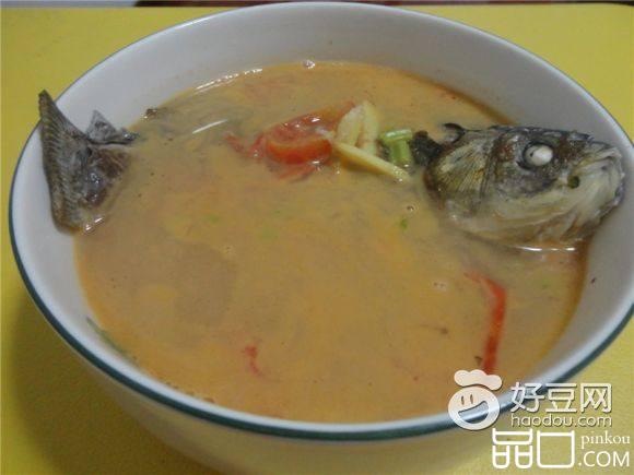 鲫鱼番茄汤