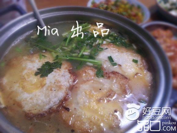 荷包蛋鲫鱼浓汤