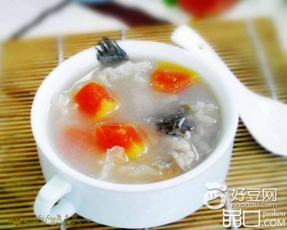 木瓜银耳鲫鱼汤