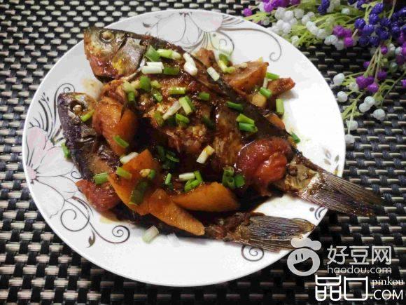 山药烧鲫鱼