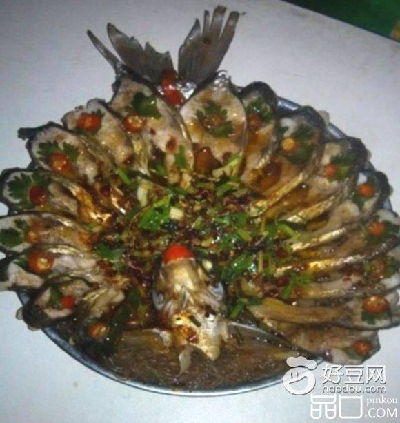 清蒸孔雀鱼