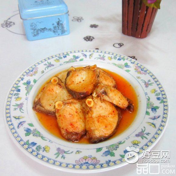 红辣椒粉烧鱼