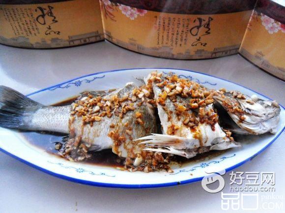蒜油鲈鱼
