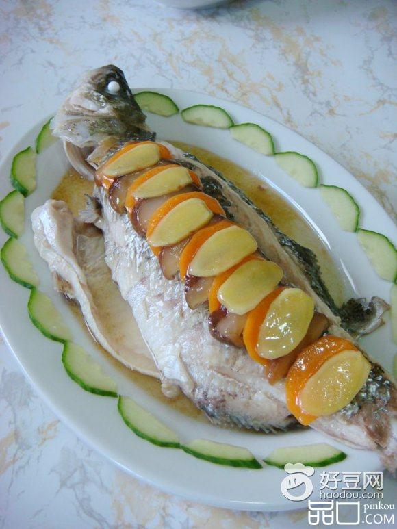 清蒸麒麟鲈鱼