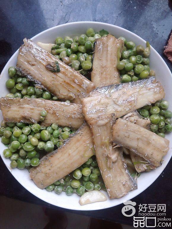 豌豆烧带鱼