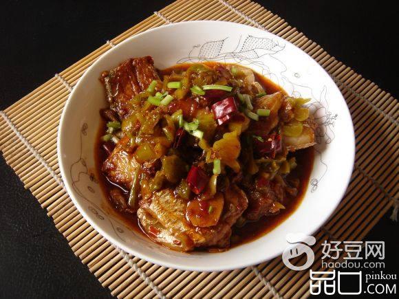 酸菜烧带鱼