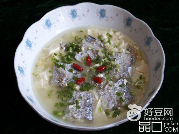 带鱼炖豆腐