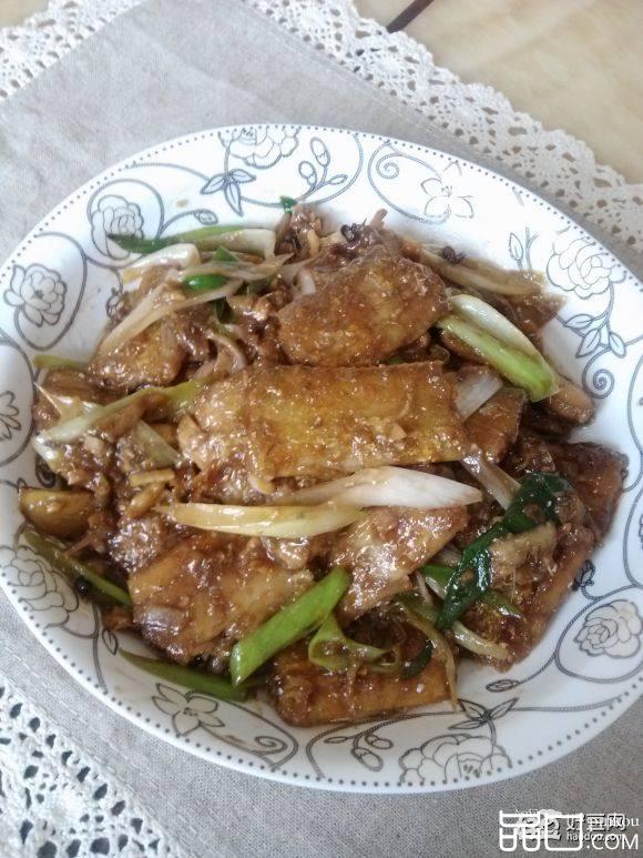 葱白醋焖带鱼